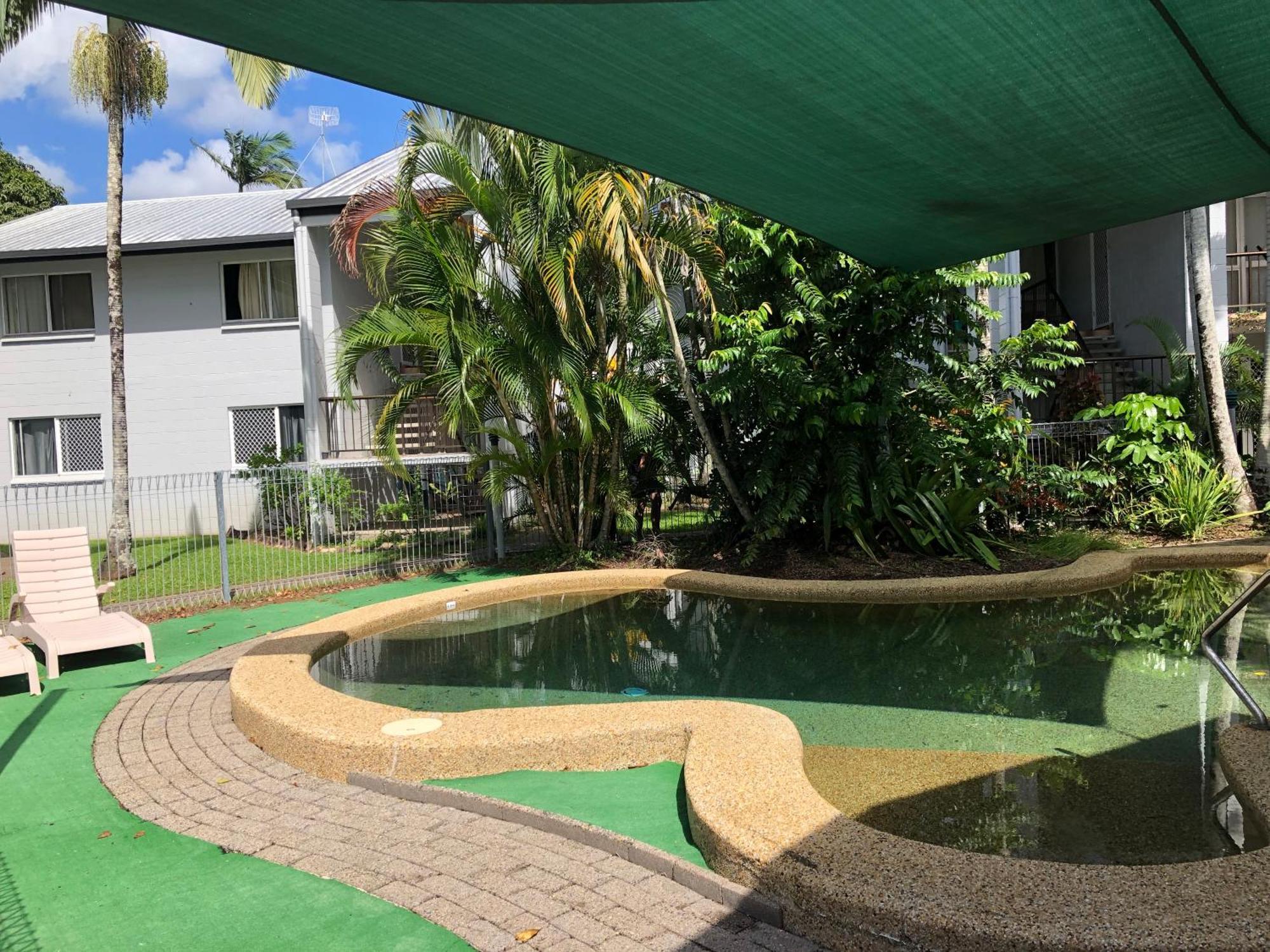 Coral Reef Resort Cairns Exterior foto
